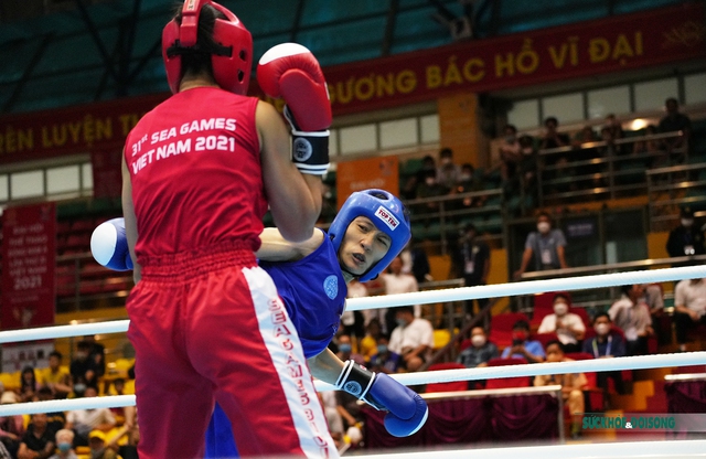 Cận cảnh 2 bóng hồng đội tuyển Kickboxing Việt Nam vào tứ kết - Ảnh 6.