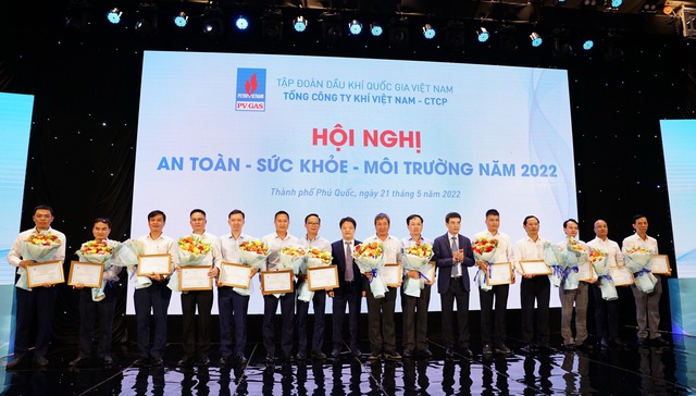 PV GAS quyết tâm thực hiện tốt các mục tiêu trong công tác an toàn năm 2022 - Ảnh 3.
