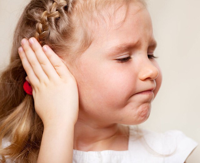 Nhận biết các triệu chứng của viêm tai giữa mạn tính ở trẻ - Ảnh 4.