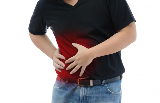 Nguyên nhân viêm ruột thừa là do sự tắc nghẽn trong lòng ruột thừa, phì đại các nang bạch huyết dưới niêm mạc.