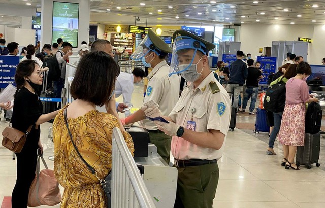 Hàng không lên tiếng về sự việc hành khách mang dao trên máy bay - Ảnh 3.