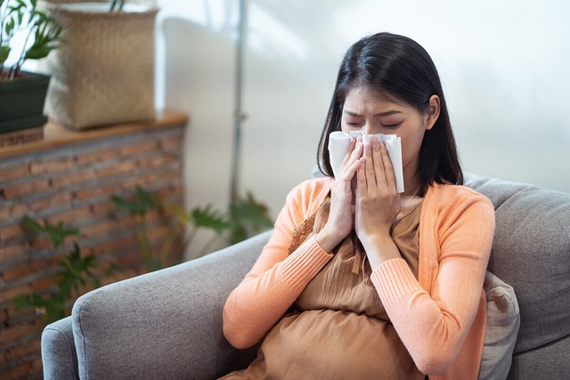 Bệnh cúm mùa thường tiến triển lành tính, nhưng biến chứng nặng vẫn có thể xảy ra ở người bị suy giảm miễn dịch.