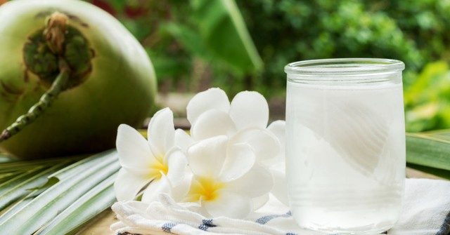 5 lợi ích tuyệt vời của nước dừa tươi - Ảnh 3.