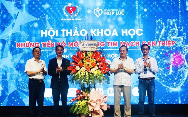 Thanh Hóa: Hội thảo khoa học “Những tiến bộ mới trong tim mạch can thiệp” - Ảnh 3.