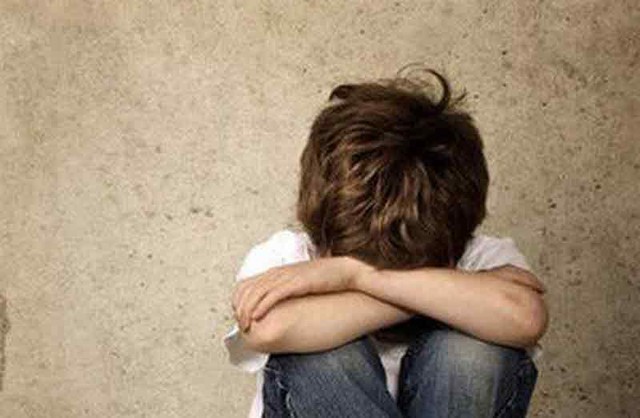 Trẻ mắc bệnh tự kỷ: Những lời khuyên dành cho cha mẹ - Ảnh 2.