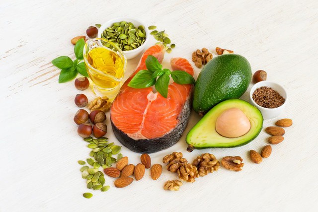  Có những loại hạt nào bổ sung omega-3 và chất xơ giúp bảo vệ tim mạch?
