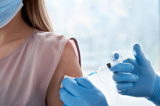 Thêm lợi ích của tiêm vaccine phòng COVID-19 trong quá trình mang thai - Ảnh 2.