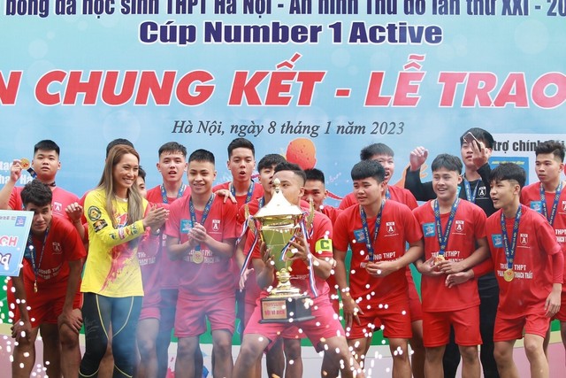 Giải bóng đá học sinh THPT Hà Nội - An ninh Thủ đô lần thứ XXI đã tìm ra nhà vô địch - Ảnh 3.