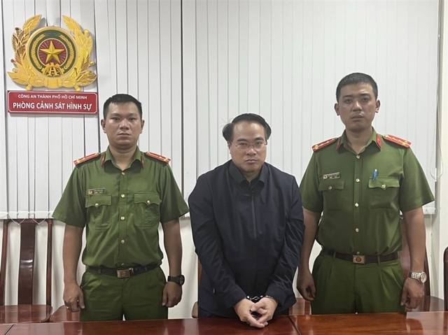 Khởi tố, bắt giam Cục trưởng Cục Đăng kiểm Việt Nam - Ảnh 2.