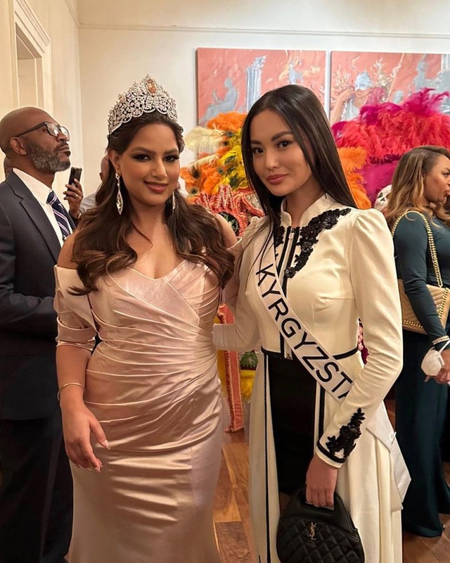 Những &quot;hạt sạn lớn&quot; gây tranh cãi tại Miss Universe 2022 - Ảnh 1.