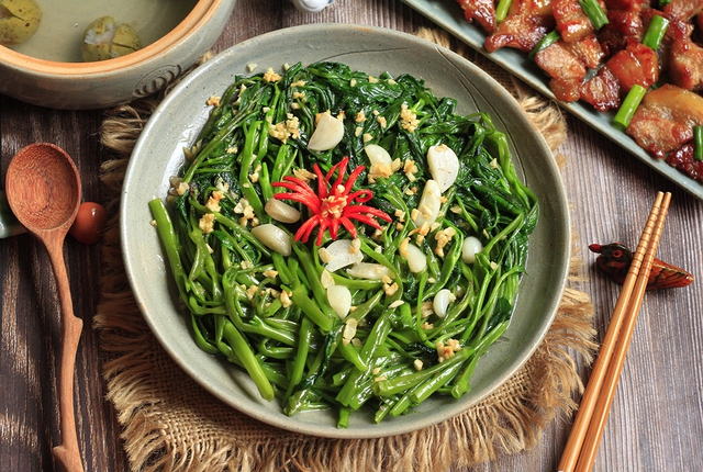 Những món ăn Việt Nam ngon tới mức nhất định phải nếm thử (Phần 2) - Ảnh 10.