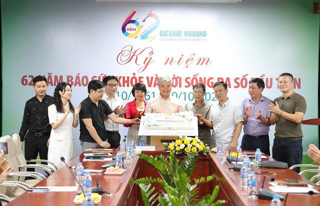 Báo Sức khỏe & Đời sống tròn 62 năm phụng sự bạn đọc - Ảnh 2. Báo Sức khỏe & Đời sống tròn 62 năm phụng sự bạn đọc - Ảnh 2.