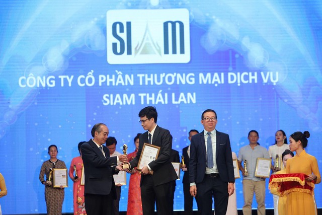 Vì sao viện thẩm mỹ SIAM Thailand liên tiếp đạt cúp vàng Asean cho dịch vụ hút cấy mỡ - Ảnh 1.