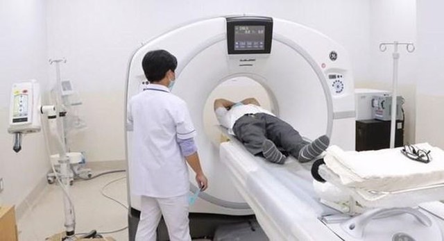 Sở Y tế TPHCM chỉ đạo các bệnh viện hỗ trợ chụp MRI cho BV Ung bướu, không để bệnh nhân ung thư thiệt thòi - Ảnh 1.