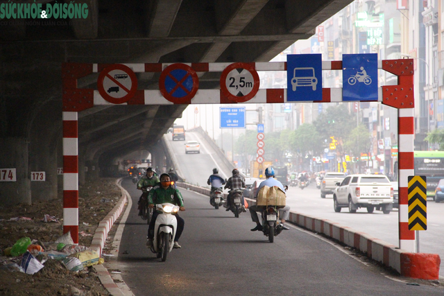 Đường tạm tại Nguyễn Xiển được tổ chức giao thông 1 chiều đến tháng 3 năm sau - Ảnh 2.