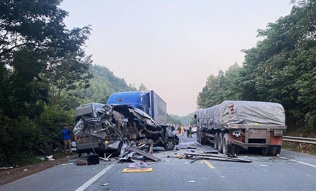 Thêm 1 tài xế bị khởi tố trong vụ tai nạn 16 người thương vong ở Lạng Sơn- Ảnh 3.