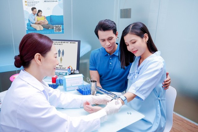 Gene Solutions ra mắt chương trình &quot;triSureCare - Chăm sóc Thai kỳ trọn vẹn&quot; - Ảnh 1.