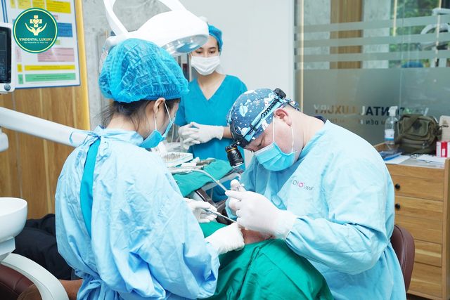 Hệ thống nha khoa uy tín trong dịch vụ cấy ghép implant và thẩm mỹ răng sứ- Ảnh 2.