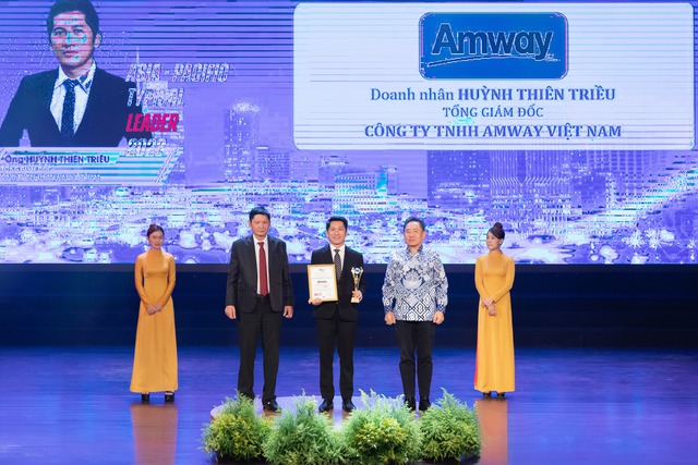 Amway Việt Nam lập cú đúp giải thưởng tại lễ công bố Thương hiệu tiêu biểu châu Á - Thái Bình Dương 2023- Ảnh 1.