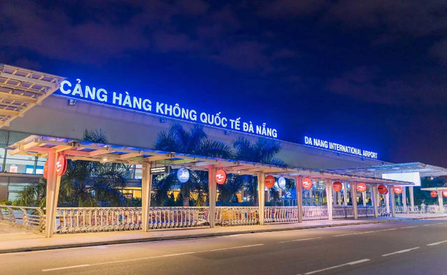 Dừng khẩn cấp chuyến bay khi hành khách nói chuyện cất súng trong hành lý - Ảnh 1.