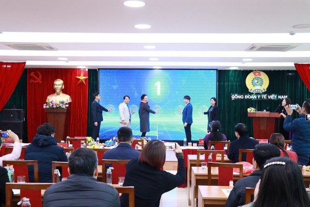 Khai mạc Giải chạy bộ 'Vì sức khoẻ Việt Nam' lần thứ 2- Ảnh 2.