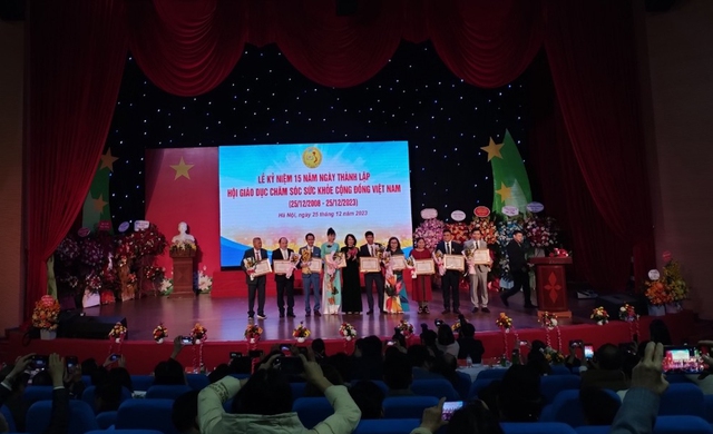 Hội giáo dục chăm sóc sức khỏe cộng đồng Việt Nam kỷ niệm 15 năm Ngày thành lập- Ảnh 4.