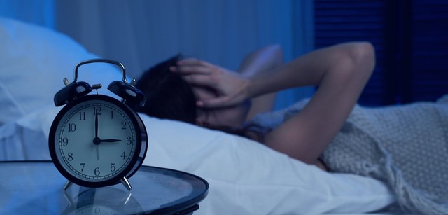 6 cách chữa mất ngủ tại nhà không dùng thuốc- Ảnh 2.