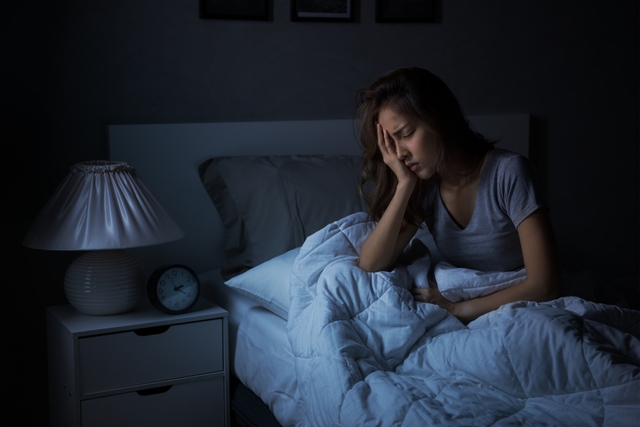 6 cách chữa mất ngủ tại nhà không dùng thuốc- Ảnh 1.