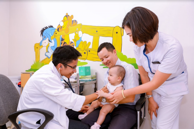 Vai trò của khám sức khỏe định kỳ cho trẻ dưới 24 tháng tuổi- Ảnh 2.