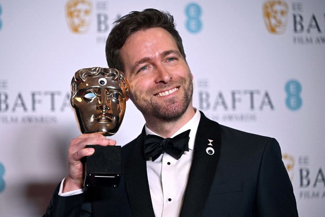 Những khoảnh khắc đáng nhớ nhất tại lễ trao giải điện ảnh Anh quốc BAFTA - Ảnh 12.