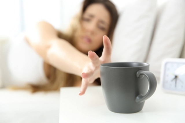 8 dấu hiệu bạn đang nghiện caffeine và khi nào nên đến gặp bác sĩ? - Ảnh 2.