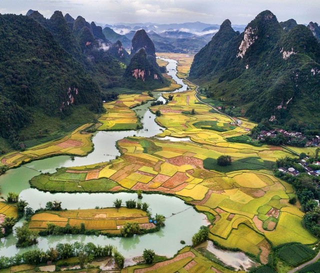 Tạp chí nước ngoài giới thiệu 10 điểm đến đẹp nhất Việt Nam - Ảnh 3.
