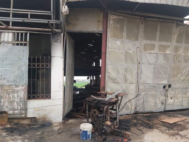 Cháy xưởng gỗ ở Bắc Giang khiến 5 người thương vong - Ảnh 4.