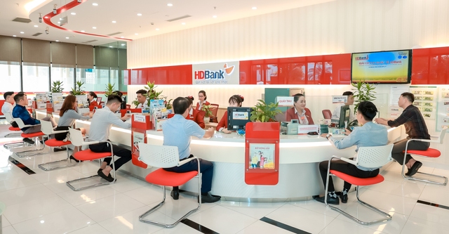 Dư nợ BĐS và TPDN thuộc nhóm thấp nhất toàn ngành, năm 2022, HDBank tiếp tục đà tăng trưởng - Ảnh 1.