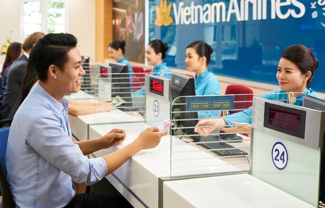 Nhiều trường hợp khách mua phải vé bay giả của Vietnam Airlines - Ảnh 1.