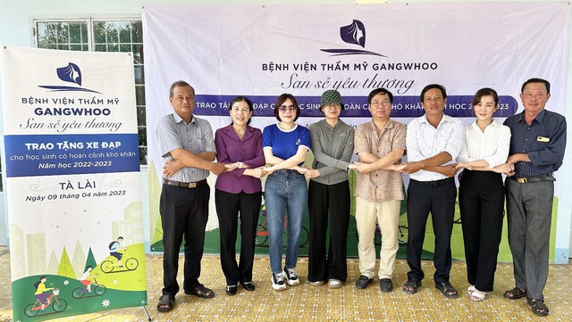 Chuyến đi thiện nguyện &quot;San sẻ yêu thương - Tiếp sức đến trường&quot; của Bệnh viện Gangwhoo - Ảnh 2.