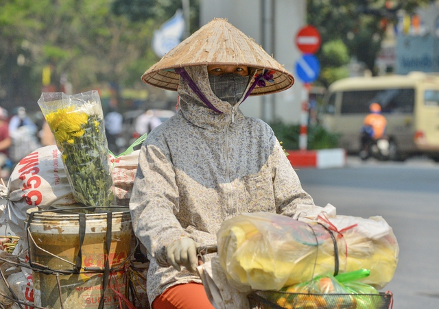 Hôm nay miền Bắc chấm dứt nồm ẩm, tuần tới nắng nóng - Ảnh 2.