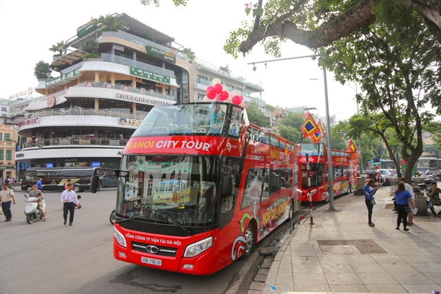 Hà Nội miễn phí dịch vụ xe buýt 2 tầng, người dân đi lại như thế nào dịp 30/4-1/5 tại Hà Nội? - Ảnh 1.