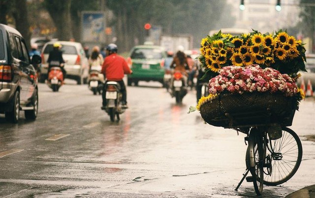 Thời tiết hôm nay 6/4: Không khí lạnh tràn về, Bắc Bộ trời chuyển mưa lạnh - Ảnh 1. Thời tiết hôm nay 6/4: Không khí lạnh tràn về, Bắc Bộ trời chuyển mưa lạnh - Ảnh 1.
