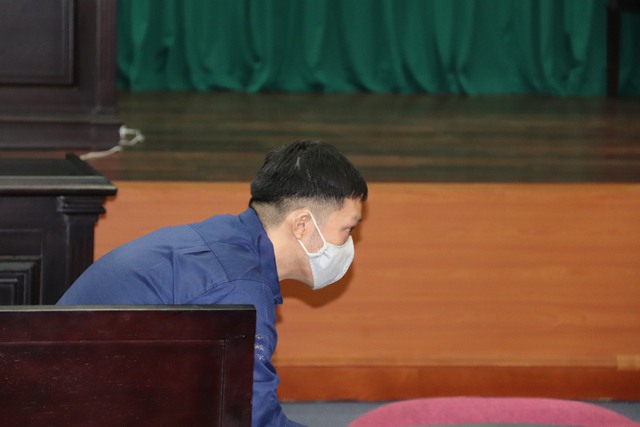 Hình ảnh Nguyễn Kim Trung Thái trong buổi tuyên án vụ “dì ghẻ” bạo hành chết bé 8 tuổi  - Ảnh 1.
