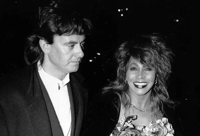 'Nữ hoàng nhạc rock' Tina Turner và mối tình đẹp như mơ với người chồng hiến thận để cứu vợ - Ảnh 1.