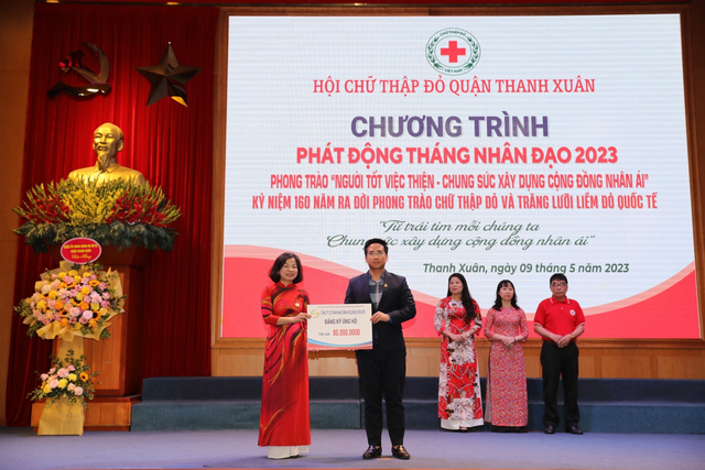 Công ty Cổ phần Nhật Minh Holdings Group chung tay chăm sóc sức khỏe cán bộ Hội Chữ thập đỏ - Ảnh 3.