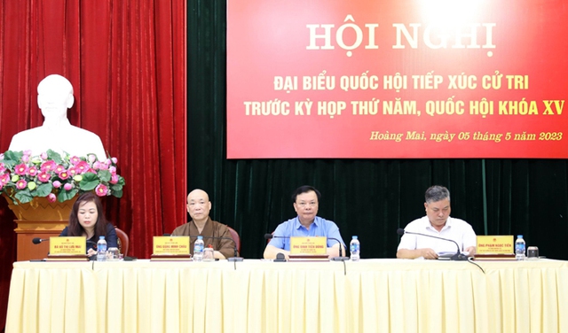 Bí thư Thành ủy Hà Nội: Dự án khu đô thị phải xây dựng trường học, bệnh viện trước mới xây nhà - Ảnh 1.