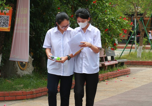 Lãnh đạo tỉnh Quảng Bình có chỉ đạo khi kết quả điểm thi vào lớp 10 ở huyện miền phần lớn rất thấp - Ảnh 1.