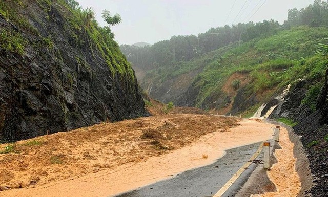 Cảnh báo lũ quét, sạt lở đất nhiều tỉnh phía Bắc - Ảnh 2.