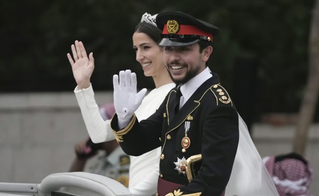 Người thừa kế ngai vàng Jordan kết hôn với ái nữ gia tộc tiếng tăm Saudi Arabia - Ảnh 5.