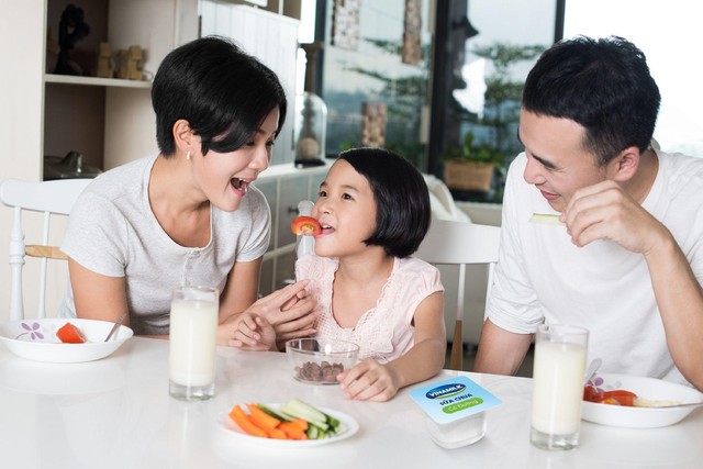 Sữa chua – trợ thủ đắc lực chống lại bệnh đường ruột trong mùa hè - Ảnh 3.
