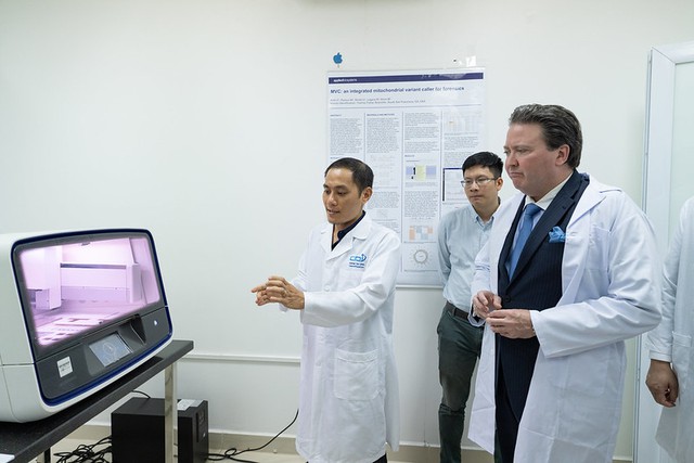 Mỹ hỗ trợ Việt Nam công nghệ tách chiết ADN nhân tế bào trong giám định hài cốt - Ảnh 4.