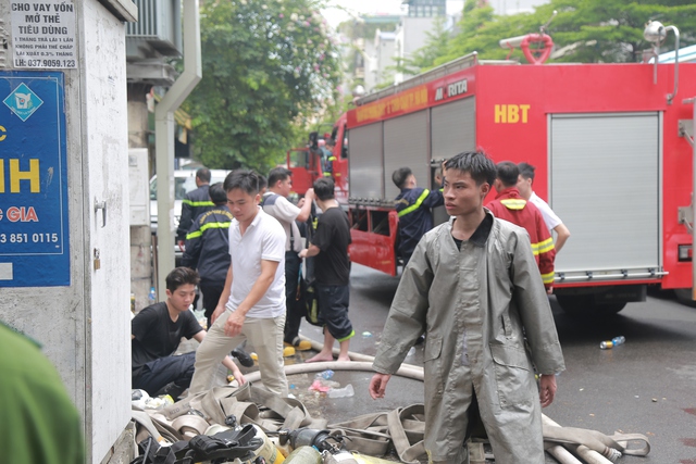Cả 3 nạn nhân trong vụ cháy tại Thổ Quan, Đống Đa đã tử vong - Ảnh 3.
