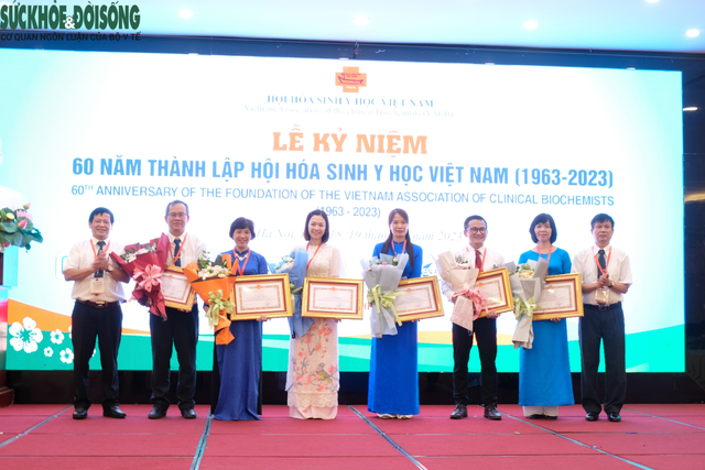 Hội Hóa sinh Y học Việt Nam kỷ niệm 60 năm thành lập - Ảnh 4.